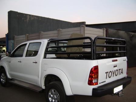 Copy_of_TOYOTA_HILUX_DCAB_RACK_a15564.JPG